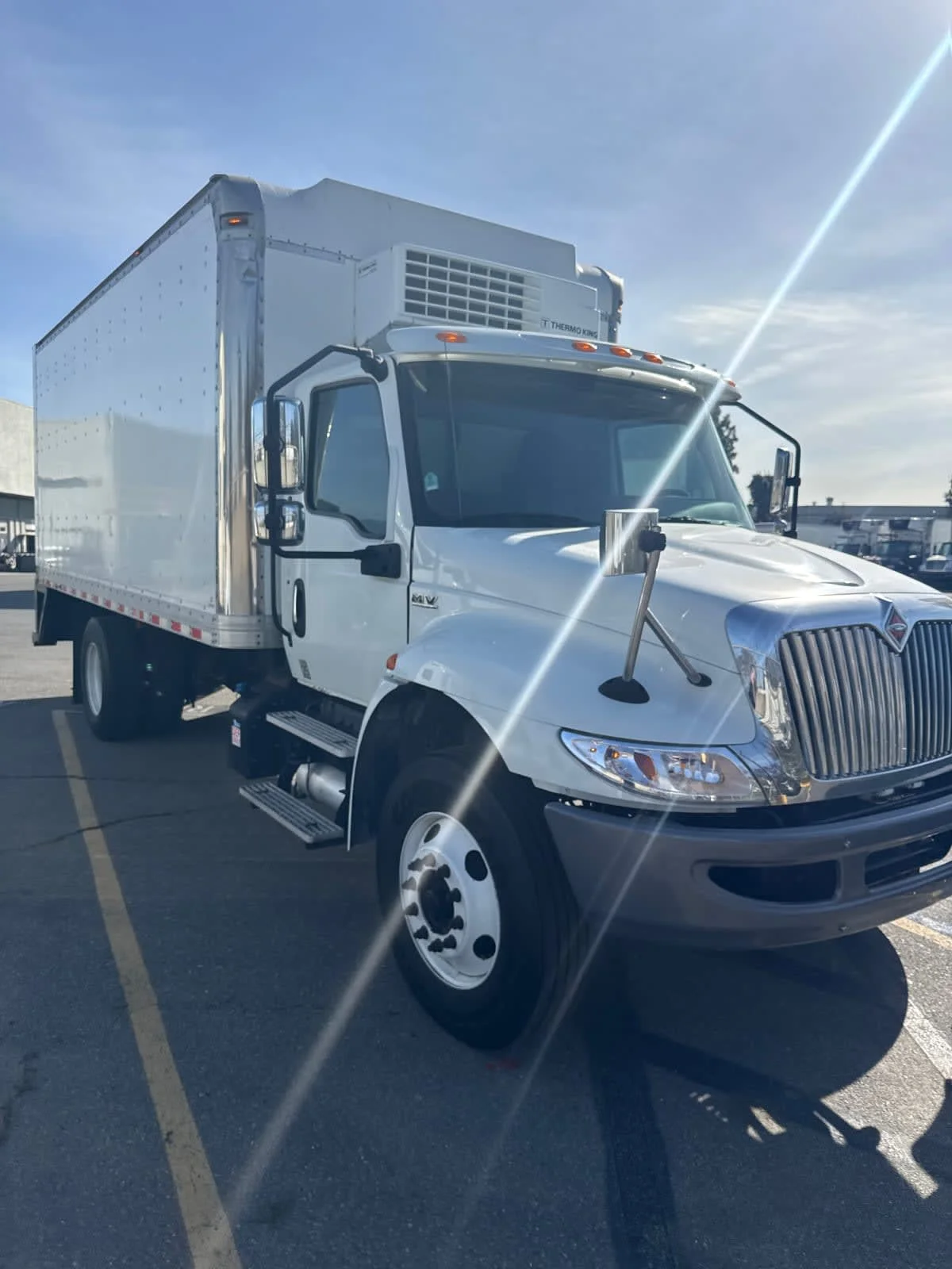 2020 International MV in Pomona, CA — photo 3