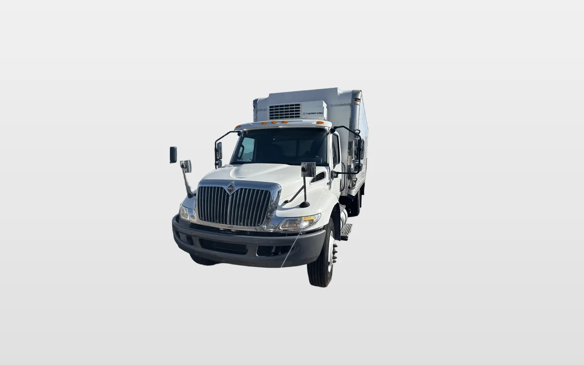 2020 International MV - image 1