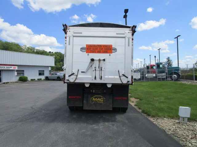 2020 Peterbilt 567 in Butler, PA — photo 4