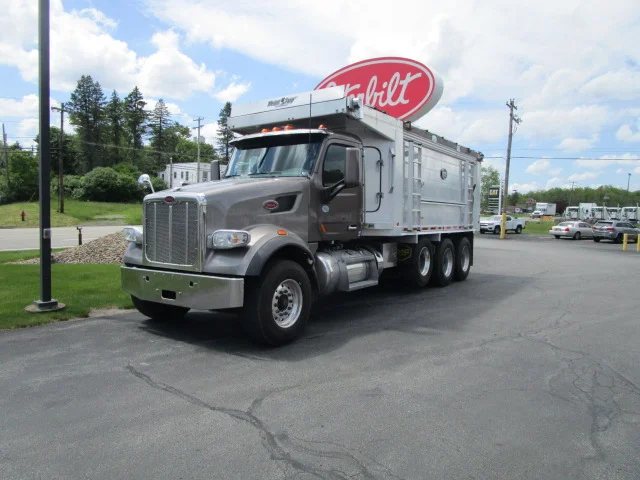2020 Peterbilt 567 in BUTLER, PA