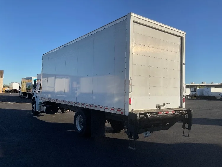 2023 Freightliner M2 106 - image 6