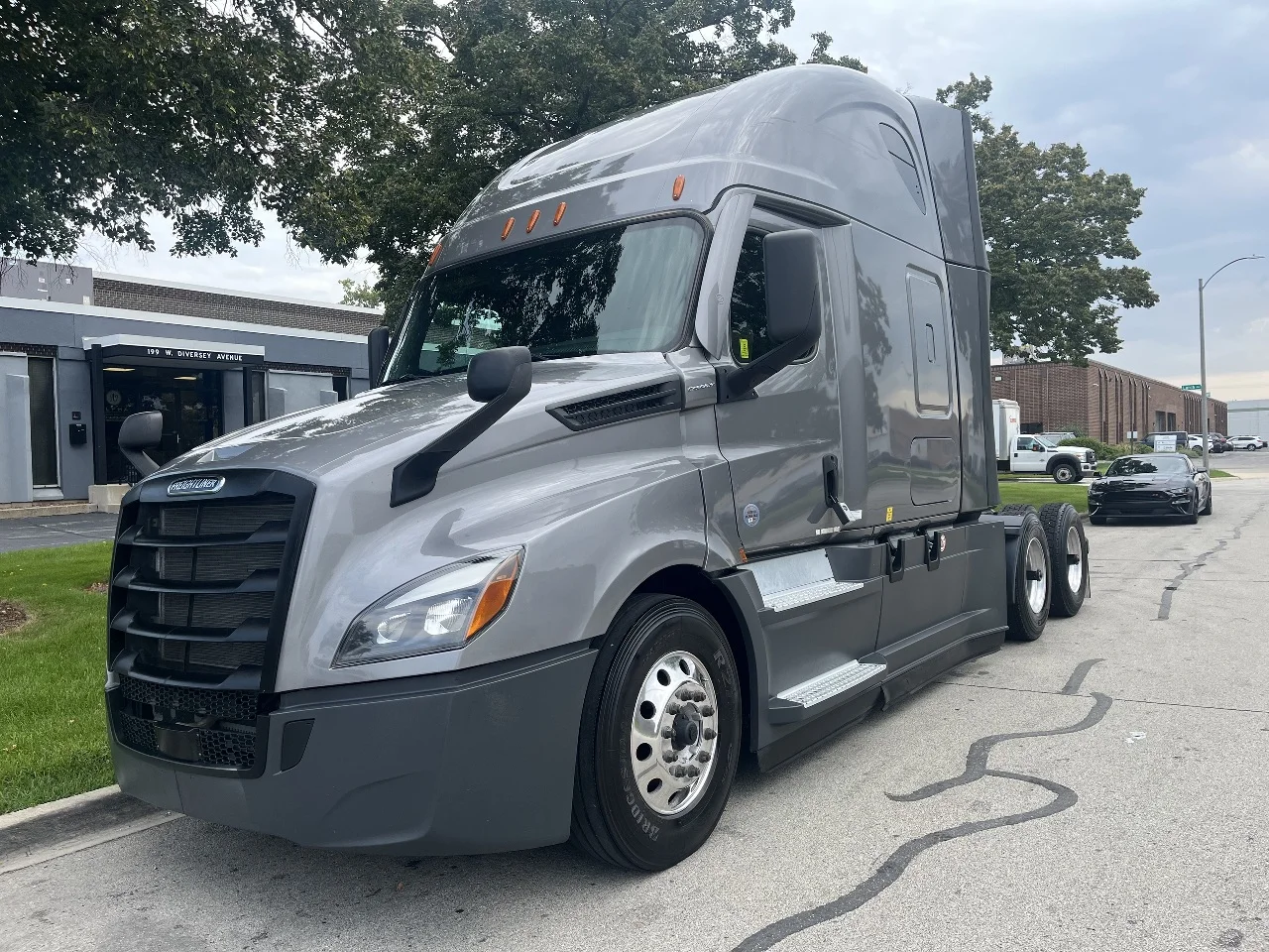 2022 Freightliner Cascadia in York Street Elmhurst, IL — photo 3