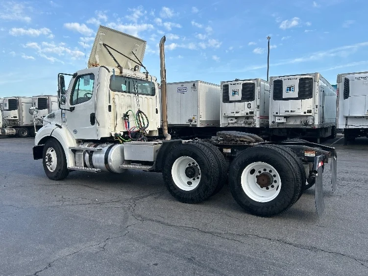 2020 Freightliner M2 112 - image 5