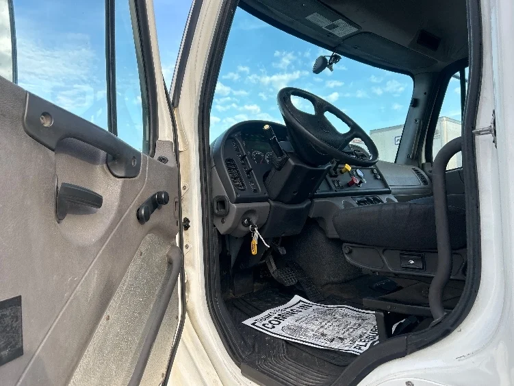 2020 Freightliner M2 112 in Akron, OH — photo 9