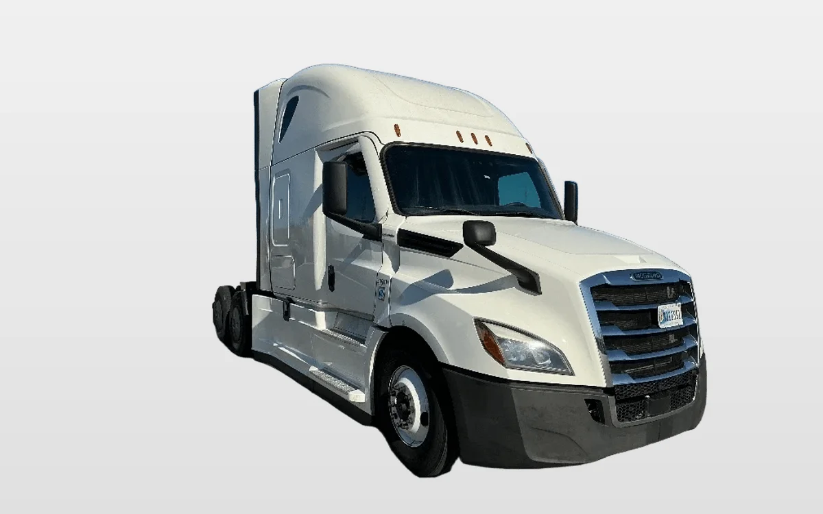 2022 Freightliner - image 1