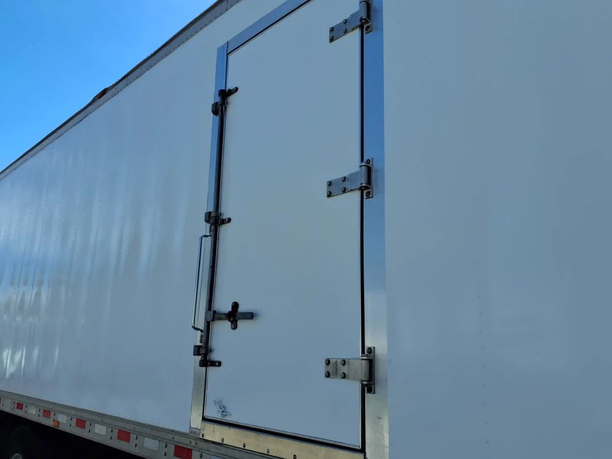 2019 Freightliner M2 106 in Davie, FL — photo 11
