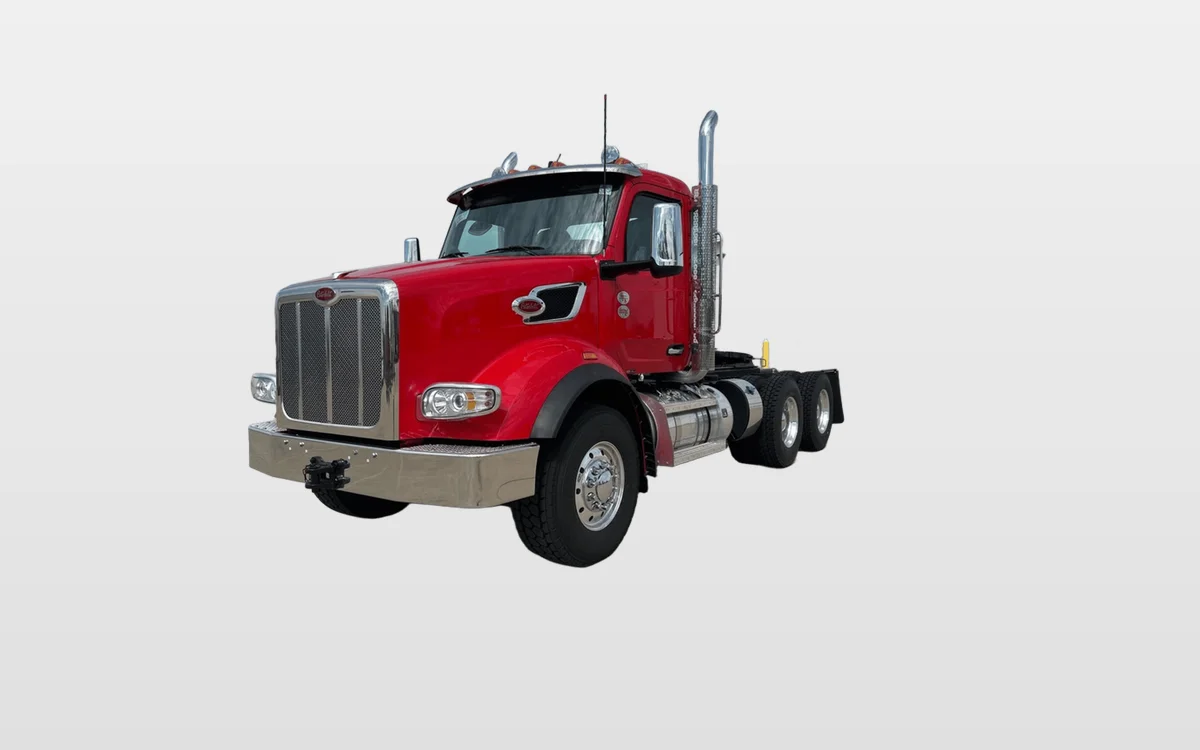 2026 Peterbilt 567 - image 1