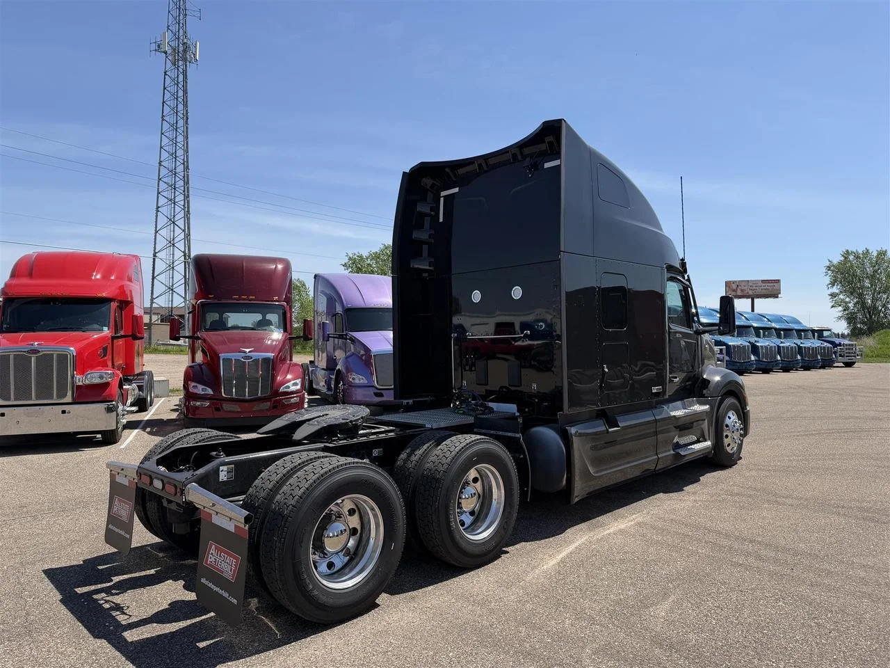 2027 Peterbilt 579 in Eau Claire, WI — photo 3