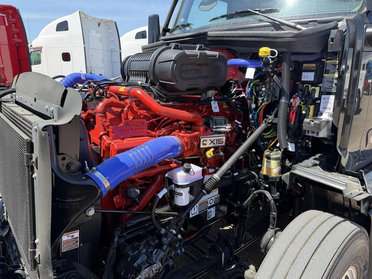 2027 Peterbilt 579 in Eau Claire, WI — photo 5