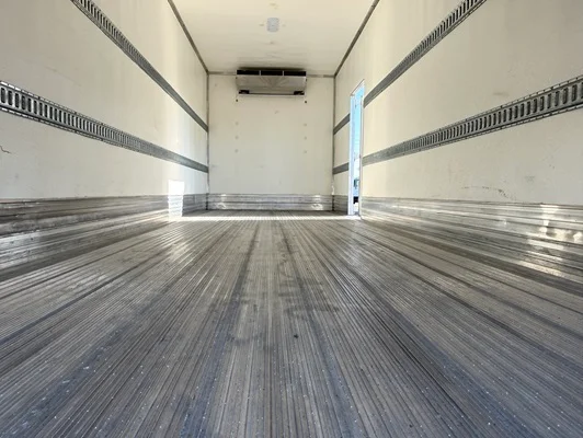 2023 Kenworth T380 in Denver, CO — photo 9