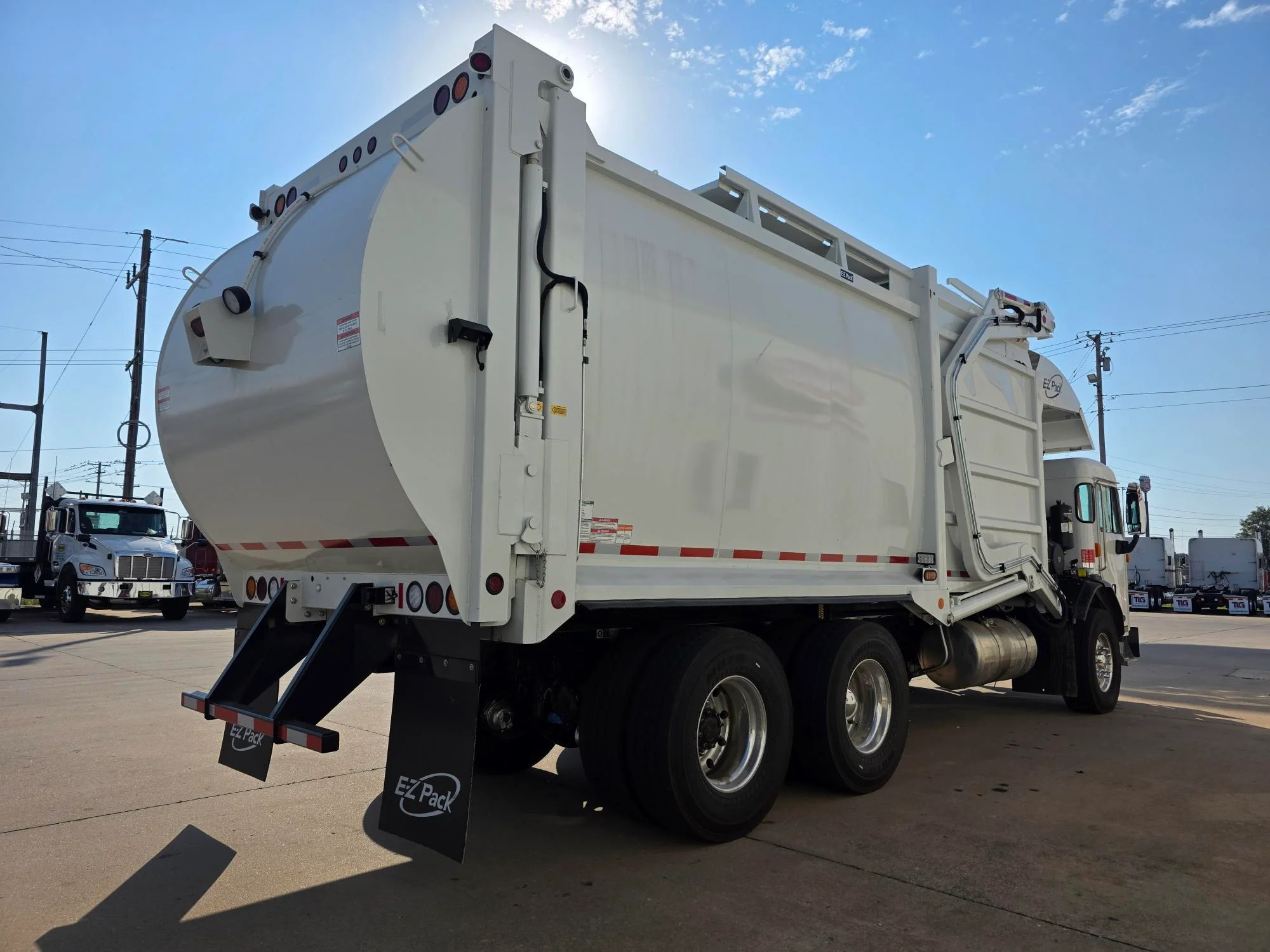 2026 Peterbilt 520 in Fort Smith, AR — photo 5