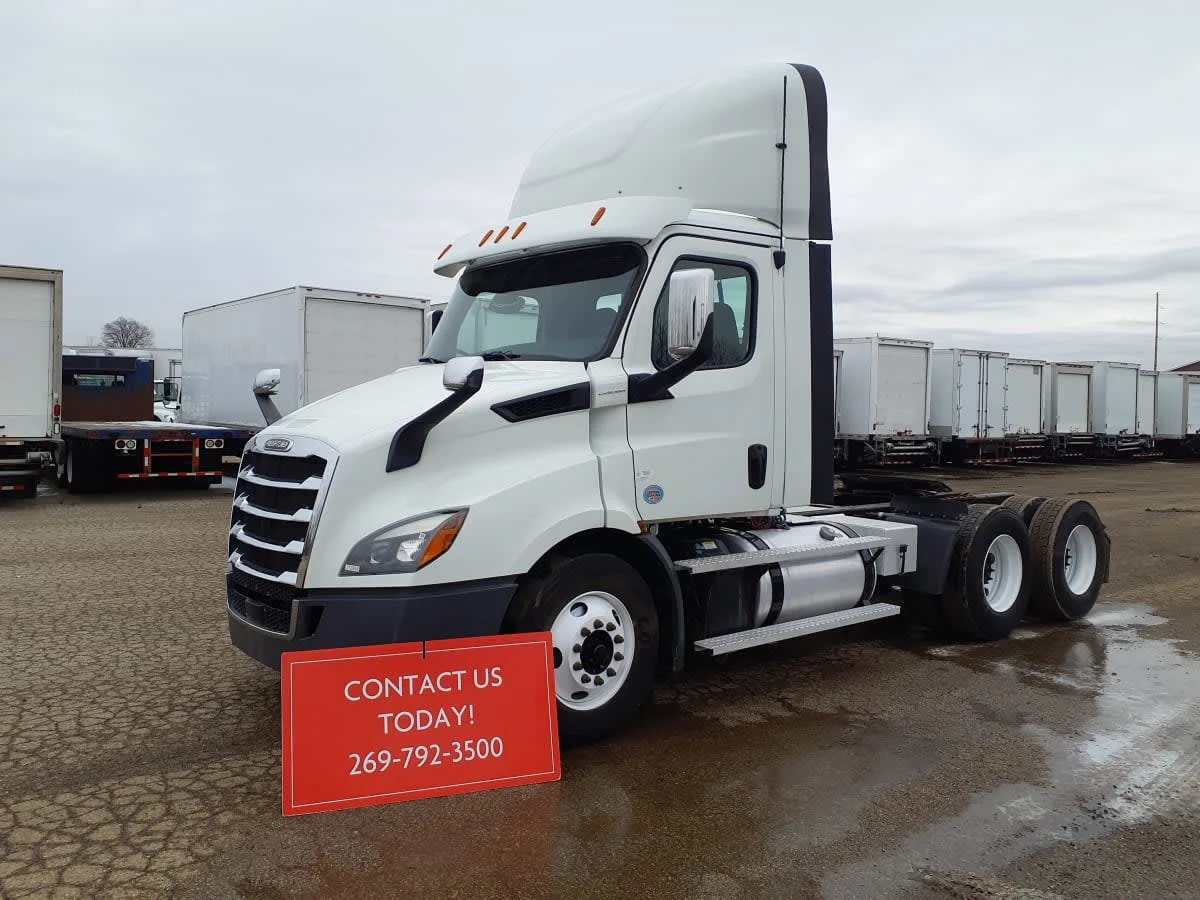2020 Freightliner Cascadia in Wayland, MI