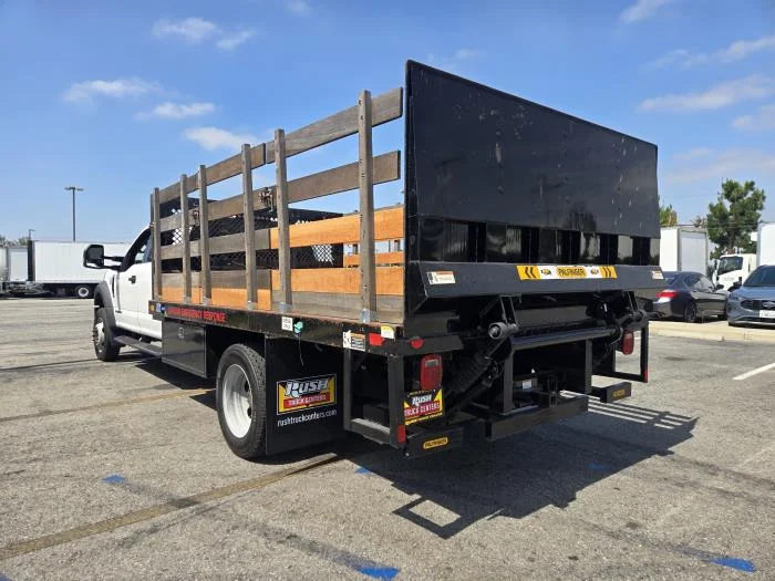 2020 Ford F-550 — photo 7