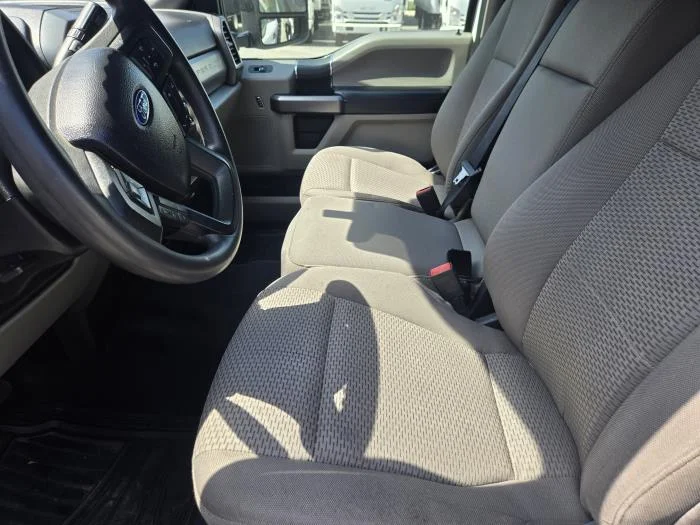 2020 Ford F-550 — photo 9