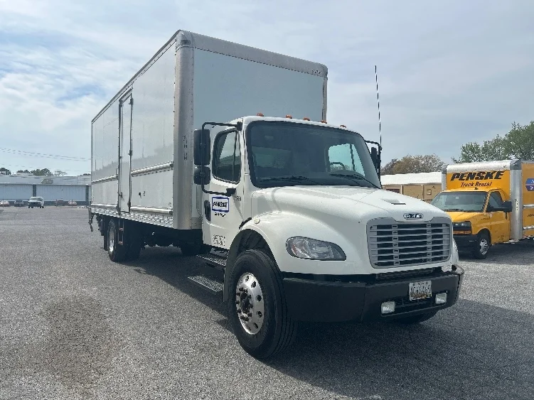 2018 Freightliner M2 106 in Milford, DE