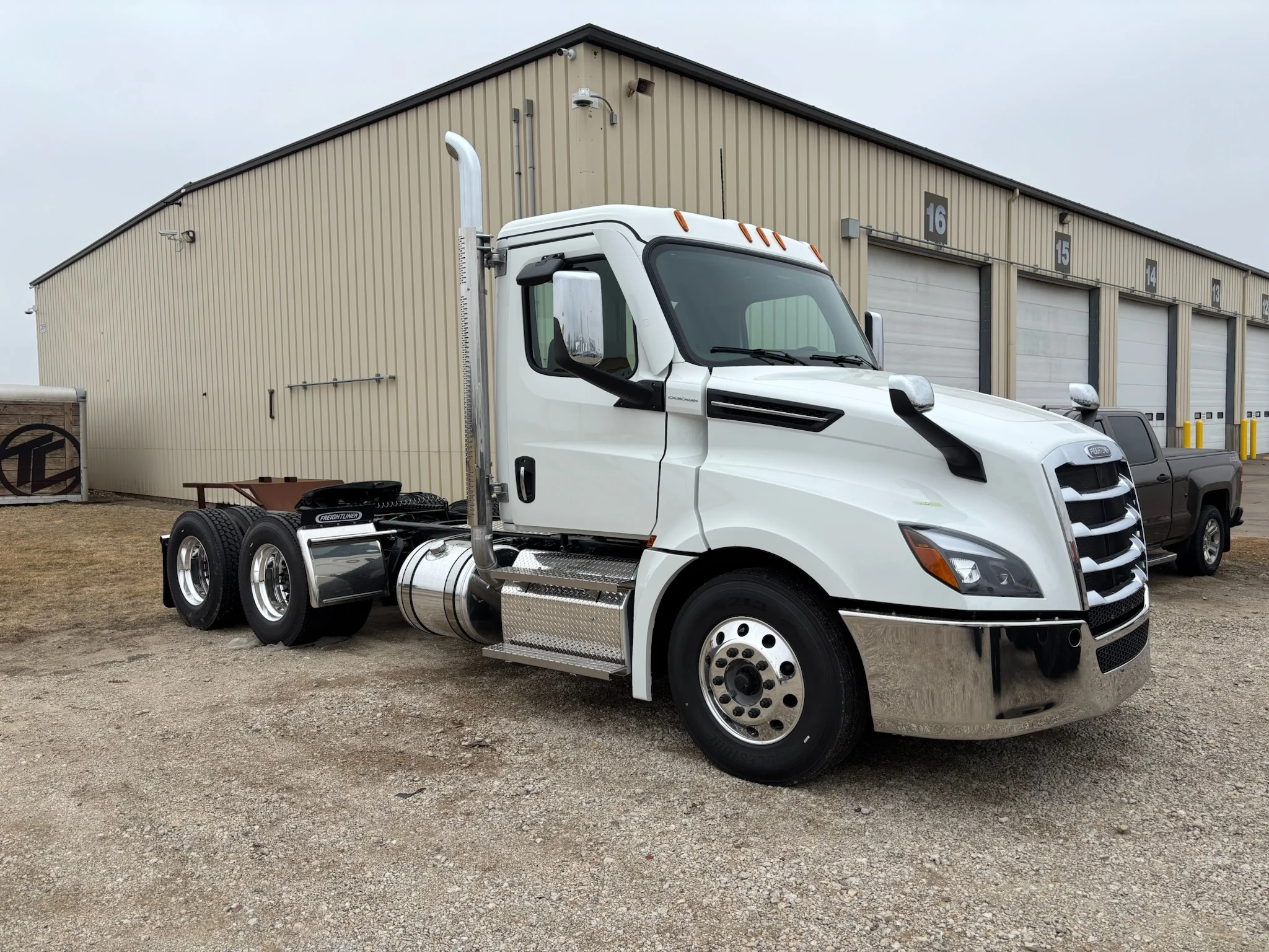 2027 Freightliner Cascadia in Dubuque, IA
