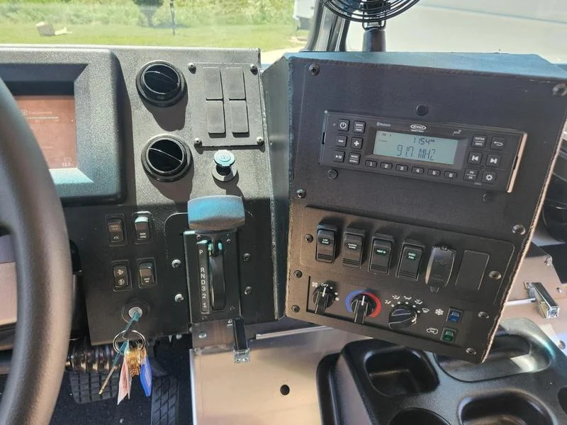 2027 Freightliner in Walton, KY — photo 14