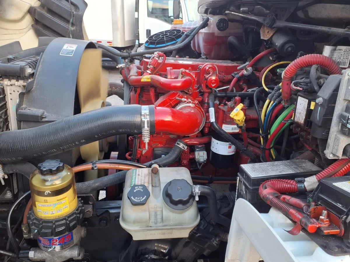 2020 Freightliner M2 106 - image 9