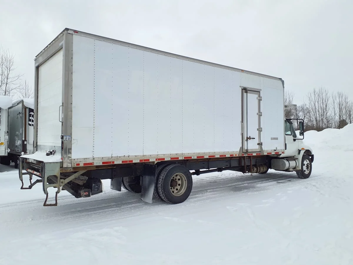 2018 International 4300 in Wayland, MI — photo 4