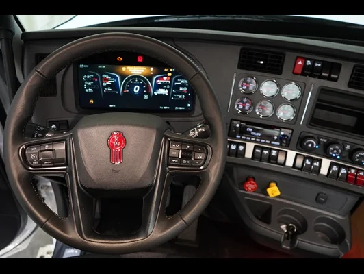 2027 Kenworth W990 in Tupelo, MS — photo 3