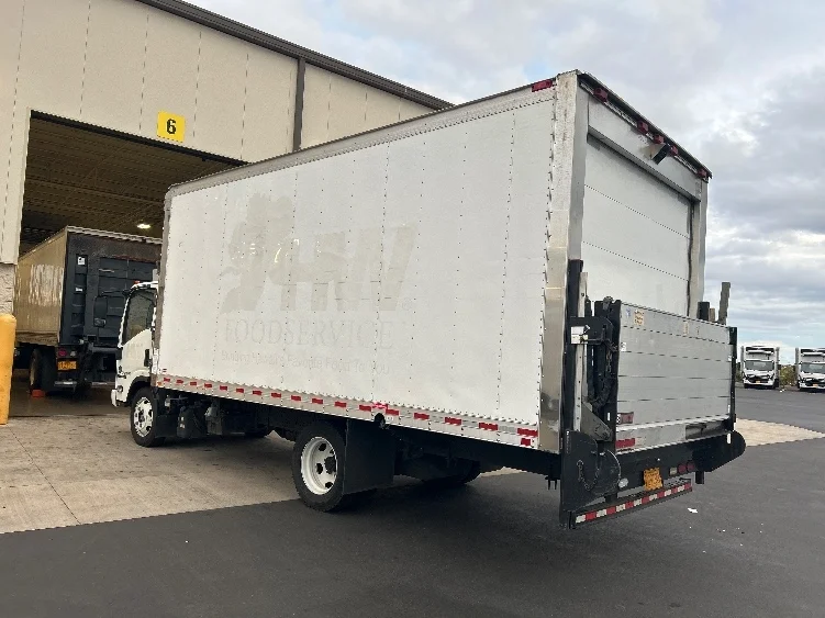 2020 Isuzu NQR in La Mirada, CA — photo 6