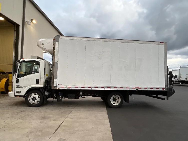 2020 Isuzu NQR in La Mirada, CA — photo 4