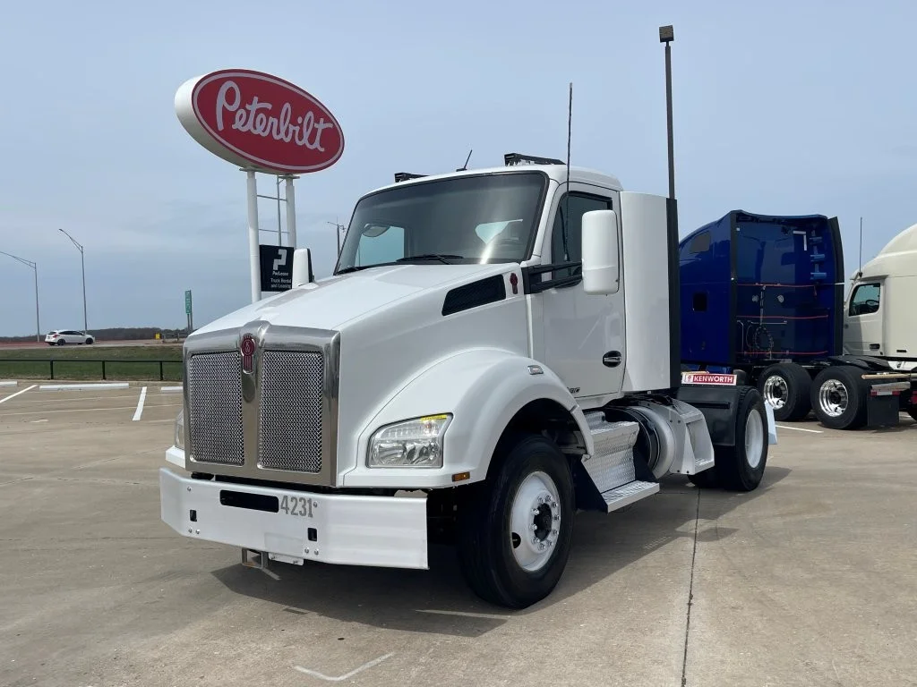 2020 Kenworth T880 - image 1