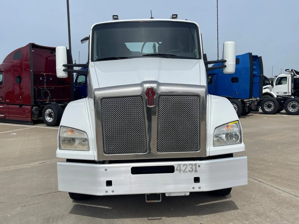 2020 Kenworth T880 - image 8