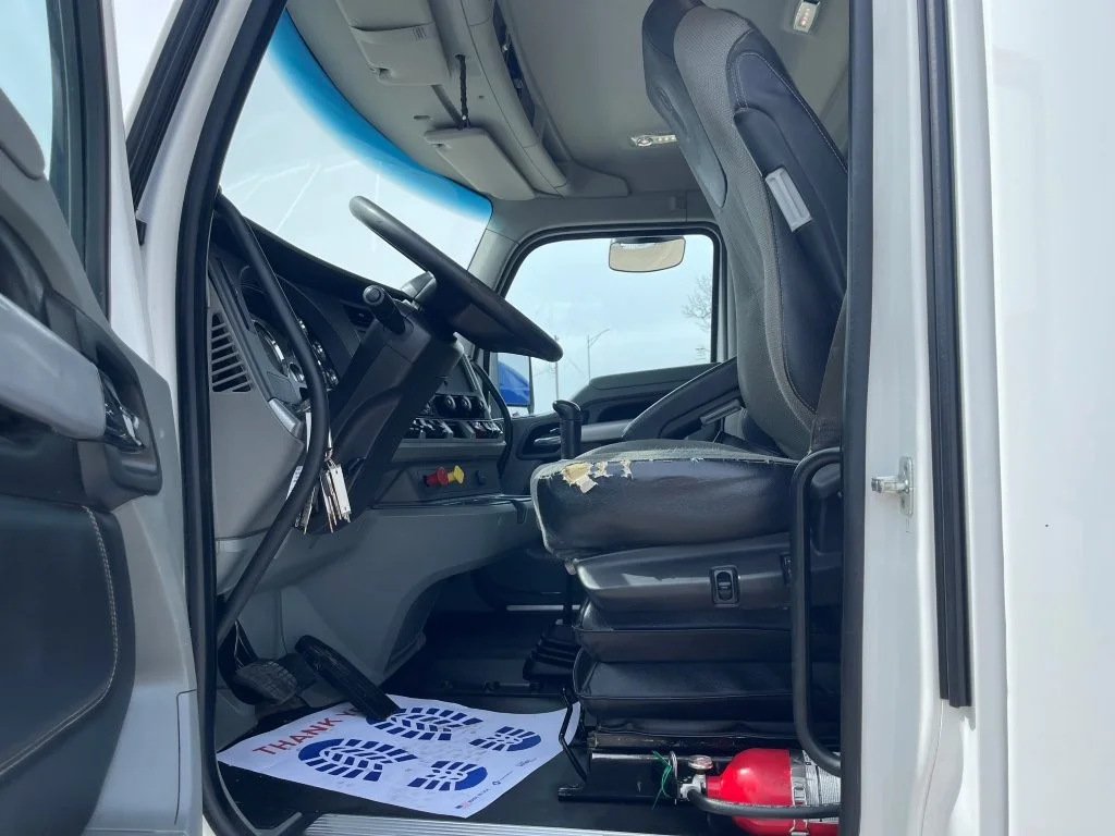 2020 Kenworth T880 - image 10