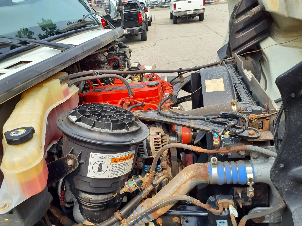 2014 Freightliner M2 106 - image 14