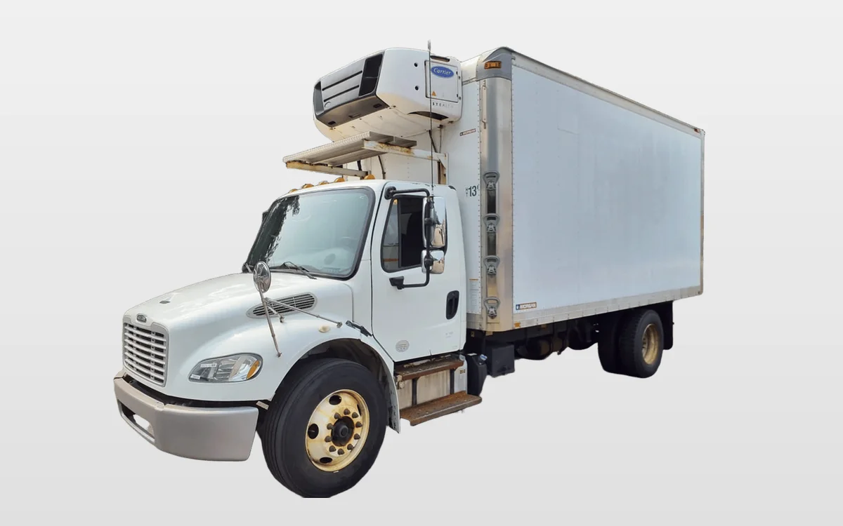 2014 Freightliner M2 106 - image 1