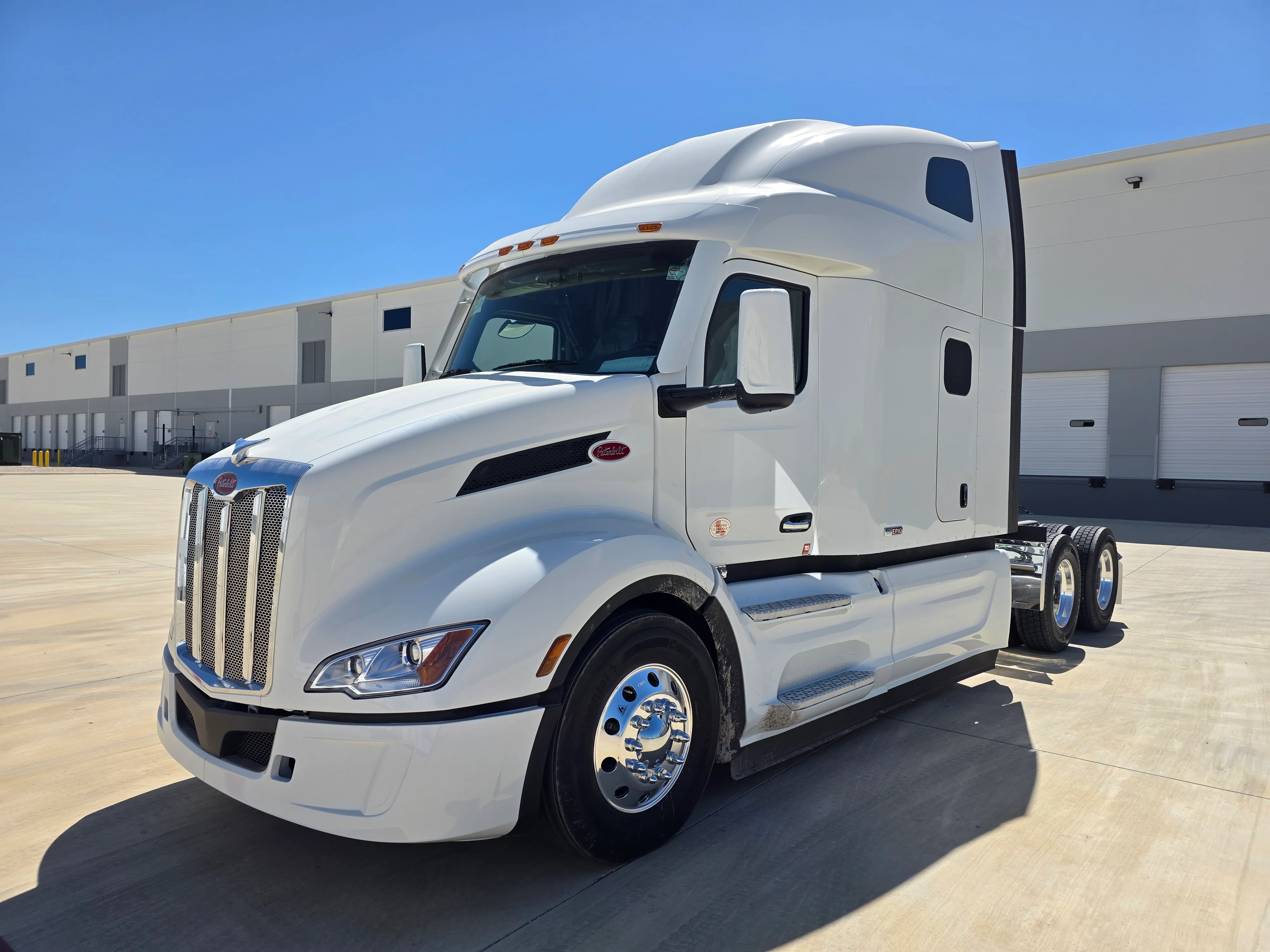 2027 Peterbilt 579 in Cincinnati, OH