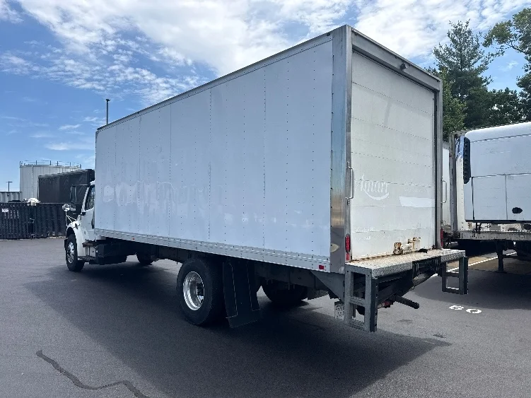 2019 Freightliner eM2 in Norton, MA — photo 6
