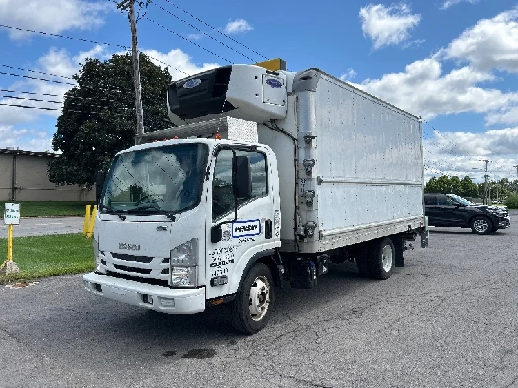 2020 Isuzu NRR in Rochester, NY — photo 3