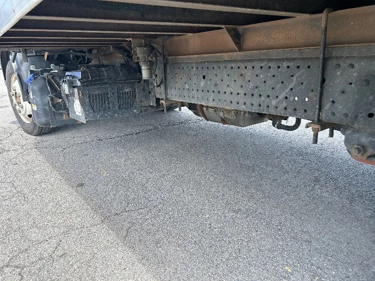 2020 Isuzu NRR in Rochester, NY — photo 5
