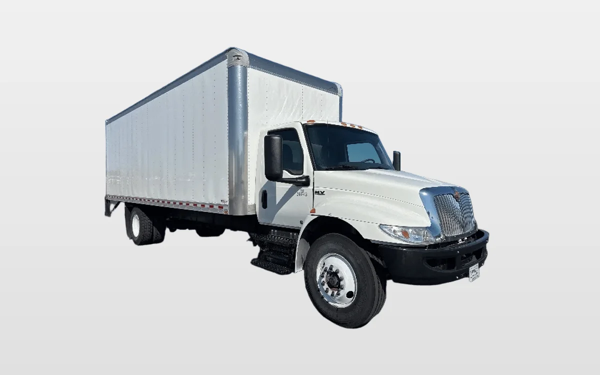 2020 International MV - image 1