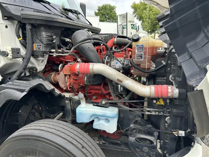 2024 International LT — photo 17