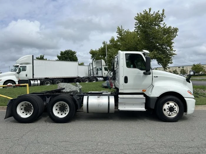 2024 International LT — photo 10