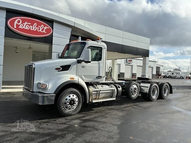2025 Peterbilt 567 in Portland, OR