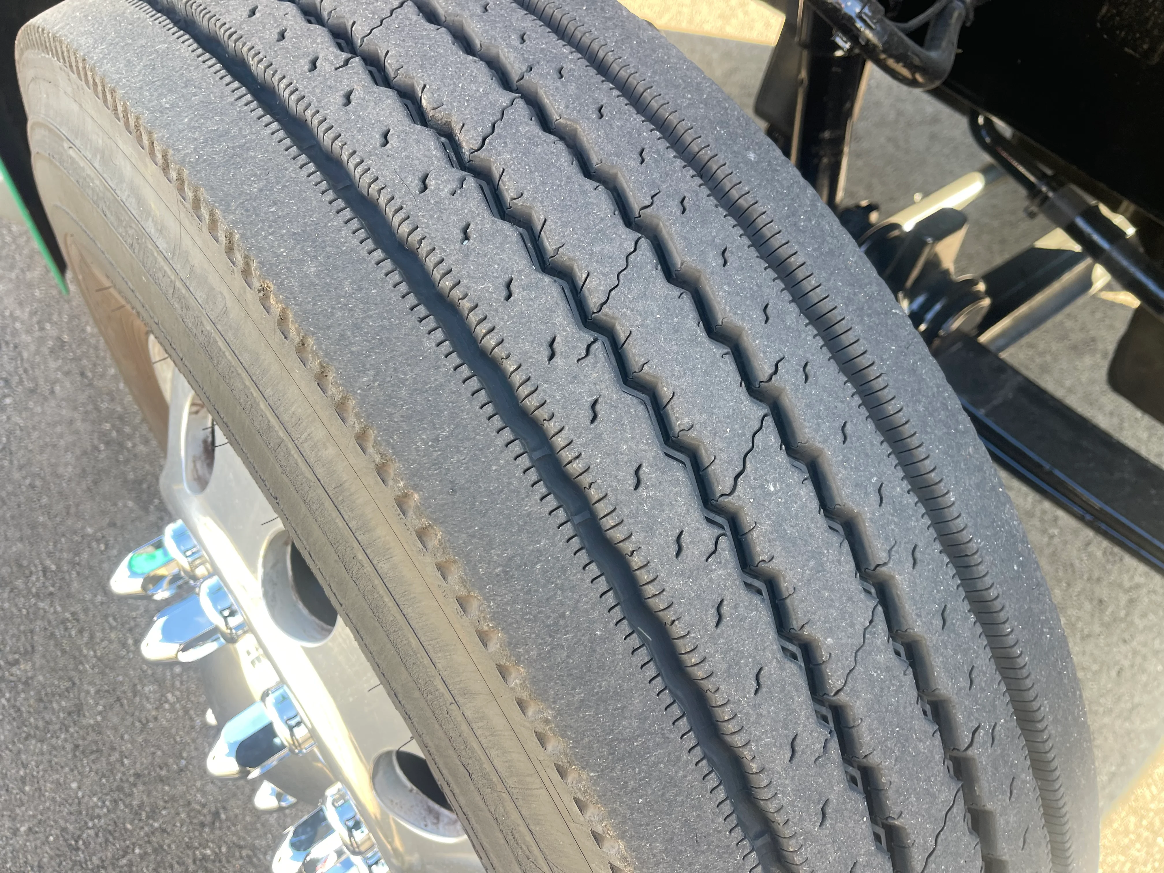 2020 Peterbilt 579 - image 11