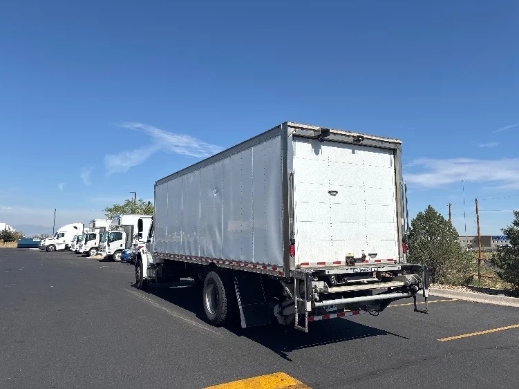 2020 Freightliner eM2 in Denver, CO — photo 6