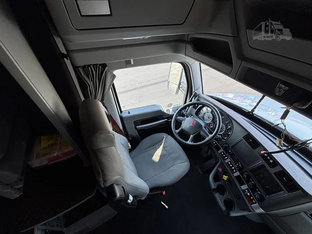 2021 Kenworth T680 in Salt Lake City, UT — photo 10