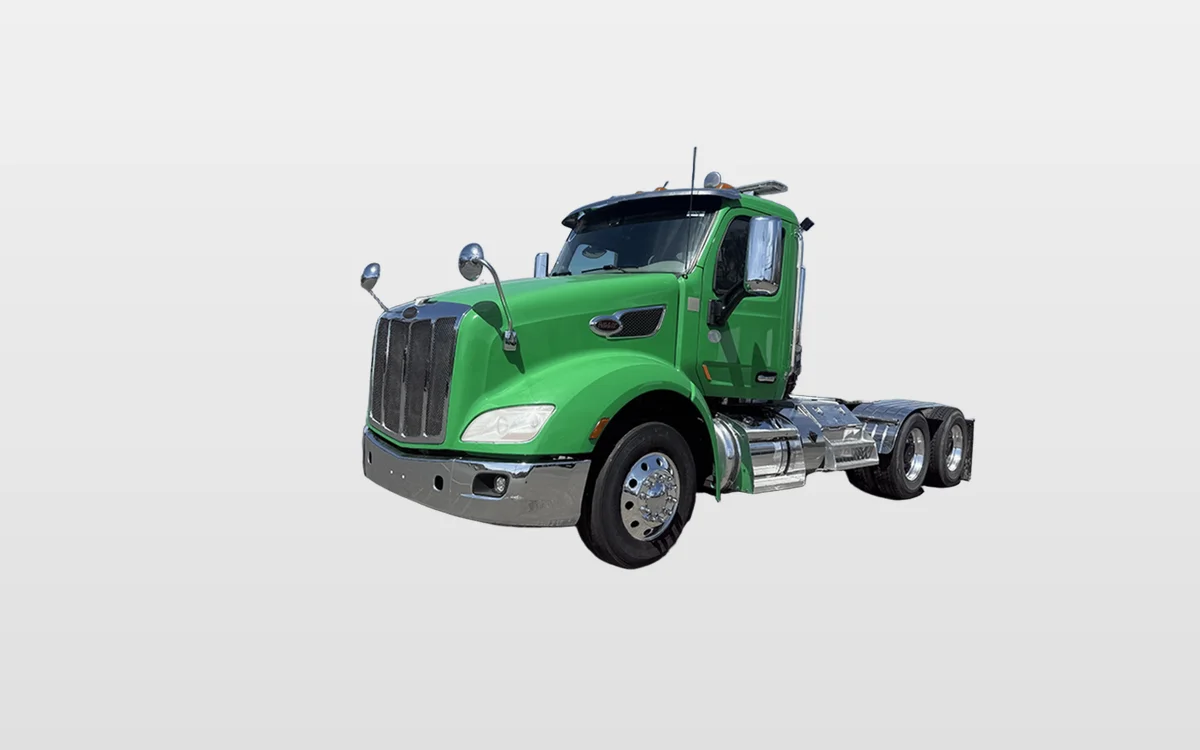 2019 Peterbilt 579 - image 1
