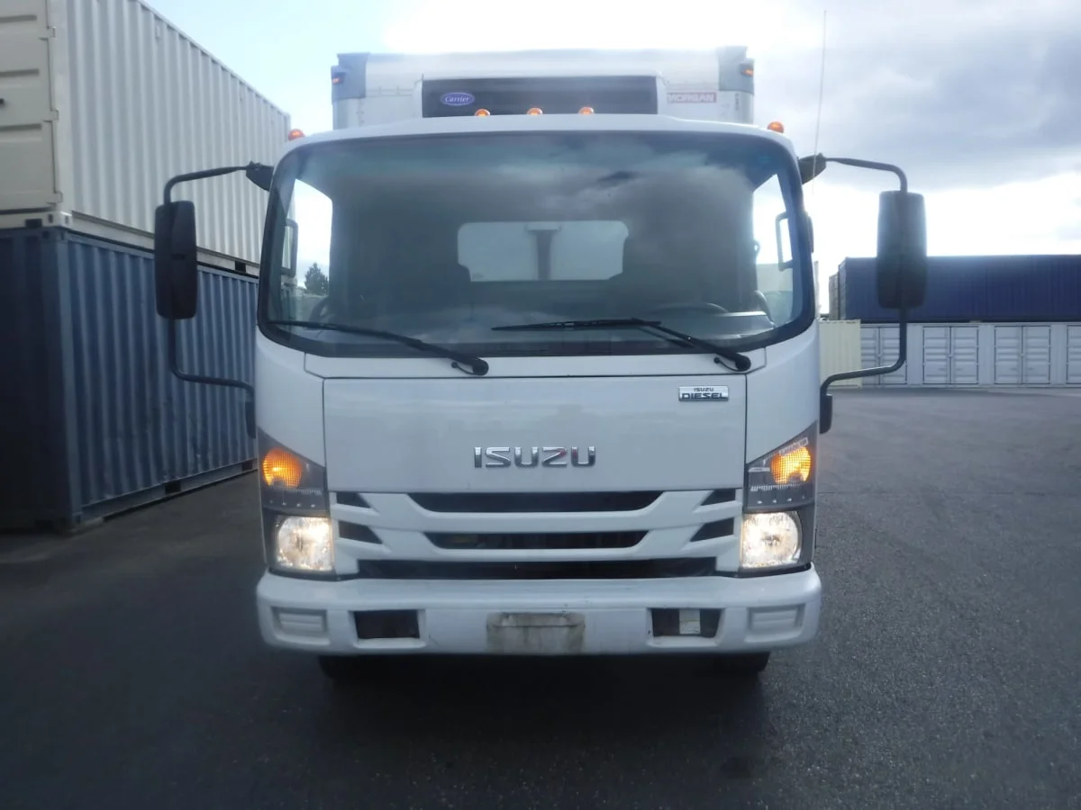 2016 Isuzu NRR in Springfield, MA — photo 2
