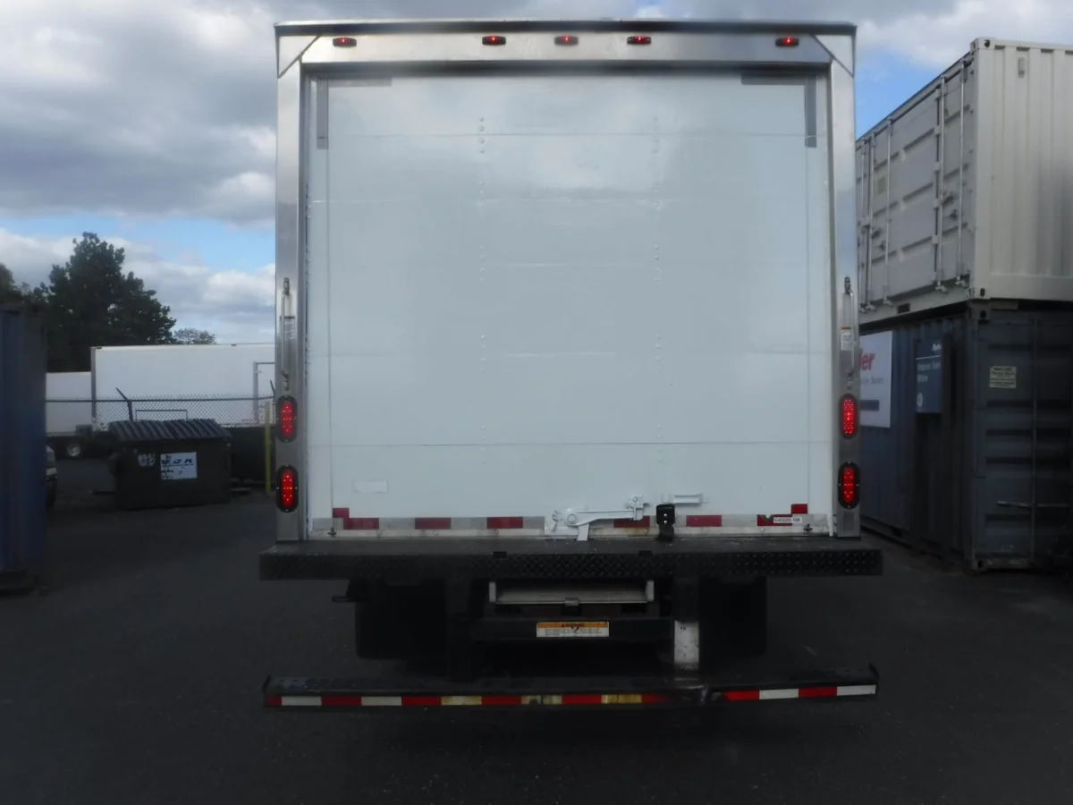 2016 Isuzu NRR in Springfield, MA — photo 6