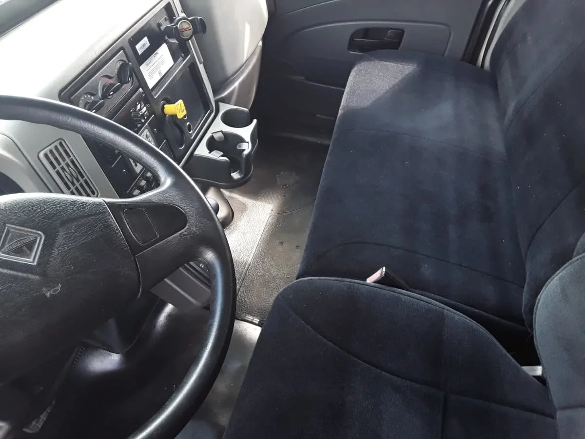 2019 International 4300 in Montebello, CA — photo 7