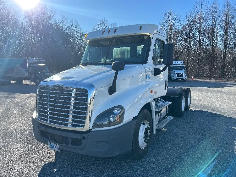 2018 Freightliner Cascadia in Greensboro, NC