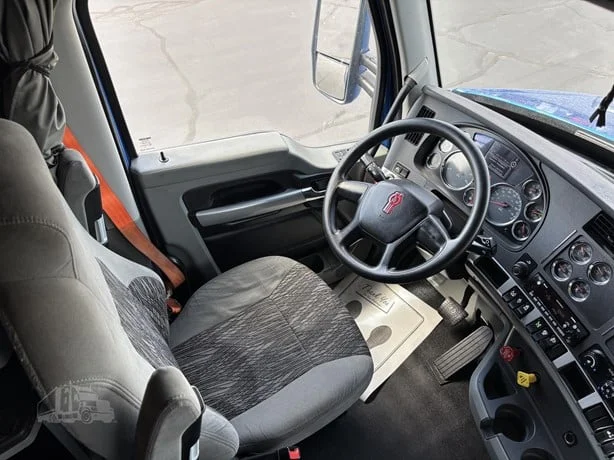2022 Kenworth T680 in Salt Lake City, UT — photo 15