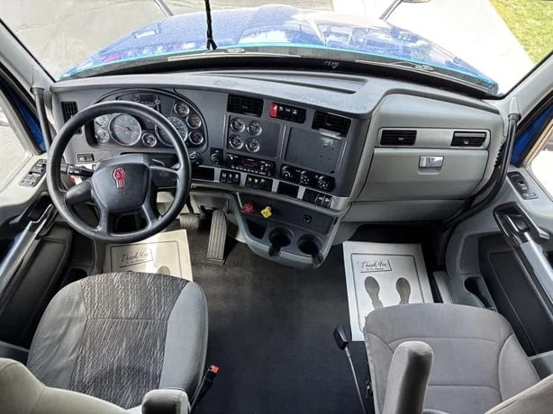 2022 Kenworth T680 in Salt Lake City, UT — photo 11