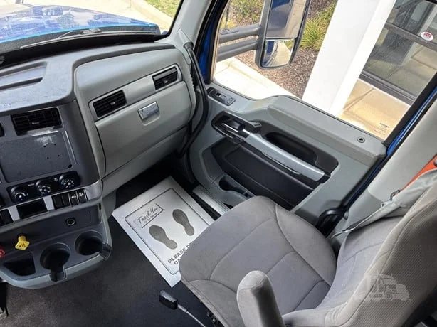 2022 Kenworth T680 in Salt Lake City, UT — photo 14